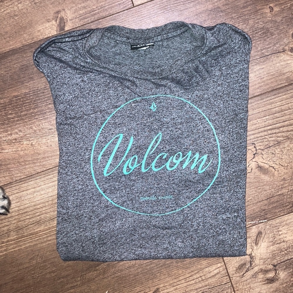 VOLCOM TEE
